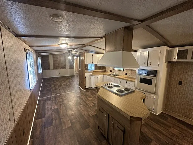 713 Old Hickory Lane - 1 — Photo 3