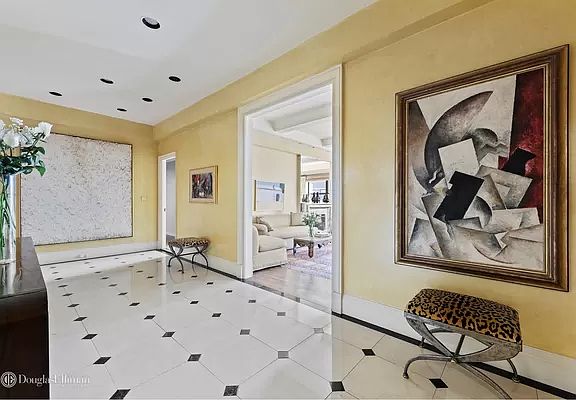 3rd image of 983 Park Ave #15C