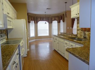 525 Colonial Dr, Lake charles, LA 70611