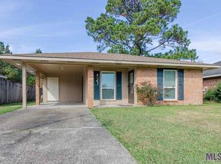 25653 Rosedown Dr, Denham Springs, LA 70726
