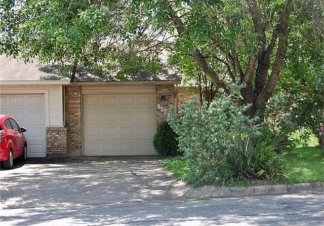 Single car garage