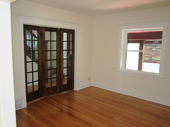2nd image of 625 Hannah Ave