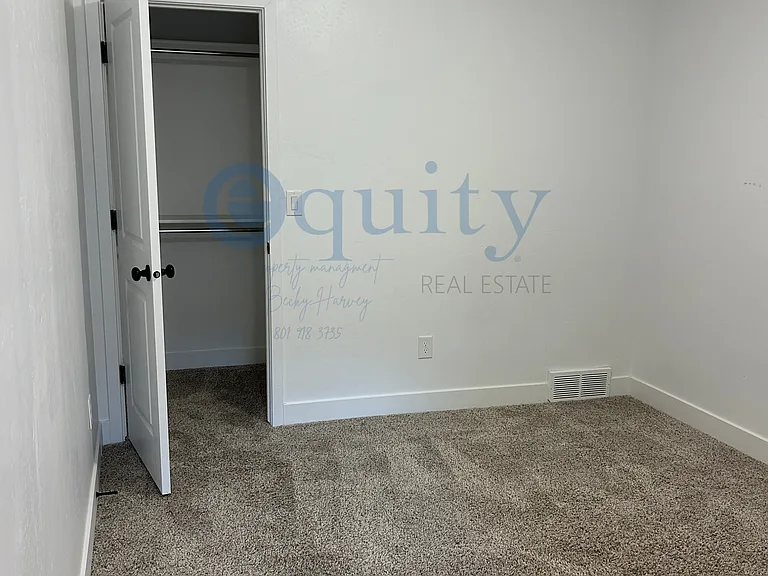 4218 W Coral Pink Ct #1 — Photo 15