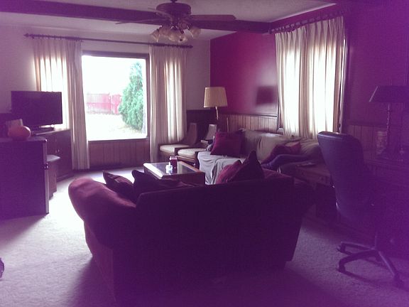 5th image of 91 Willow Dr