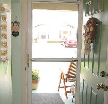 3rd image of 3279 Villa Way Cir