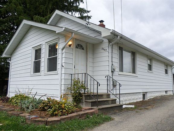 5th image of 3047 Eugene St
