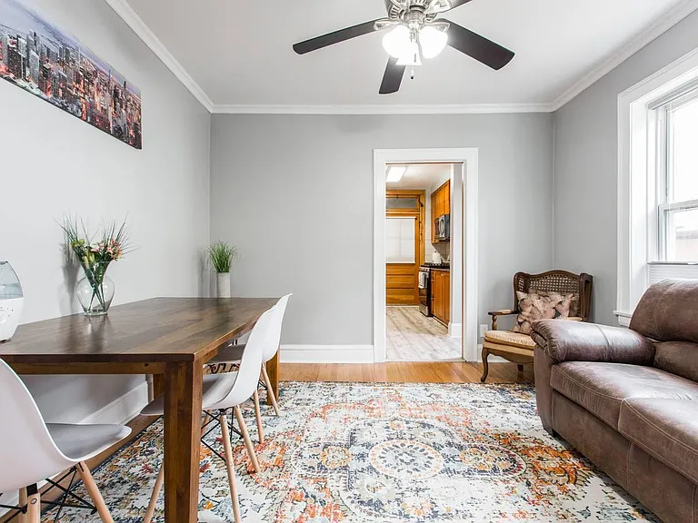4121 W Henderson St #2B — Photo 5