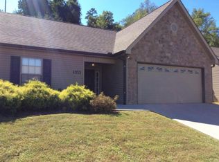 5128 Cates Bend Way, Powell, TN 37849