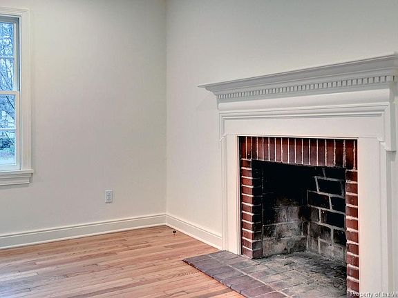 4th image of 706 Lee Dr