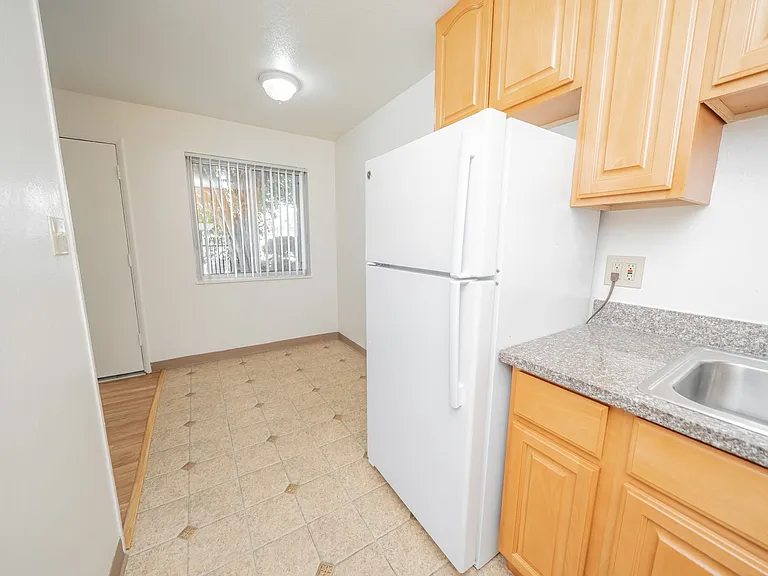 Orchard Apartments — Photo 5