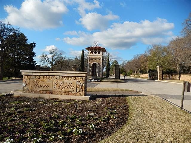 1st image of 1695 Terra Bella Dr