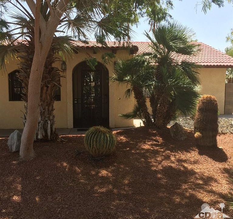 1st image of 66323 Cactus Dr