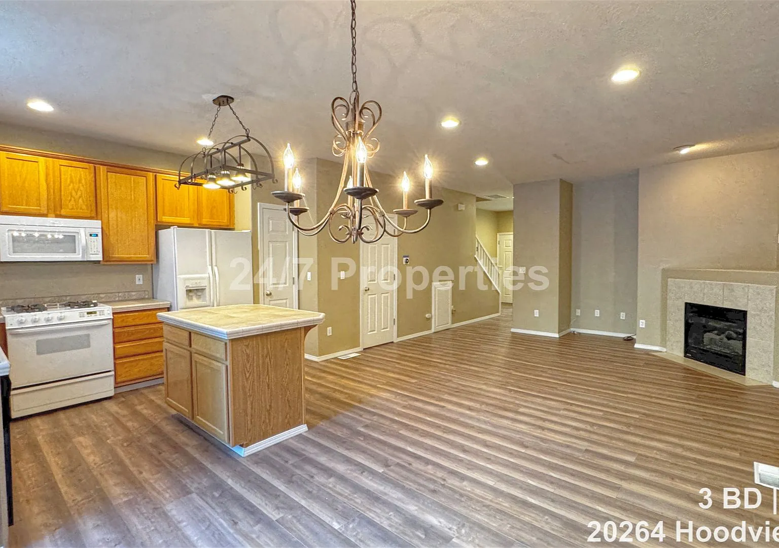 Comfortable 3 BD | 2.5 BA Townhome - West Linn — Photo 2