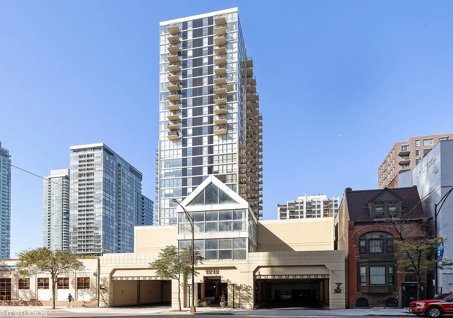 1 bed, 750 sqft, $2,500 — Photo 1