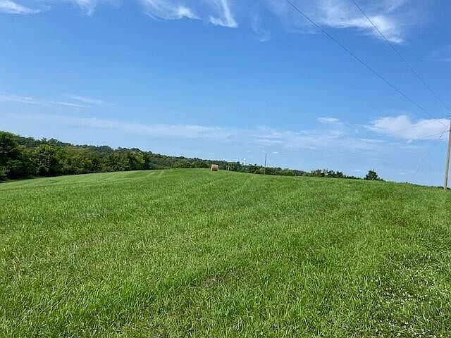2nd image of 131 Hidden Acre