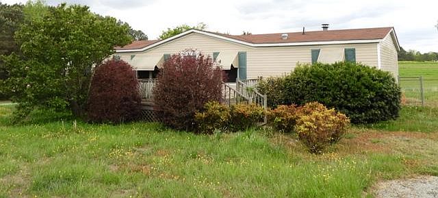 1st image of 27 Carole Ct