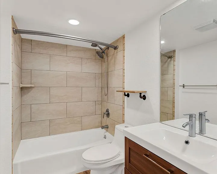 3033 SW Lydia Ave #107 — Photo 20