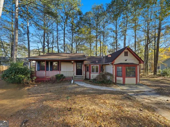 1038 River Bend Ct, Riverdale, GA 30296