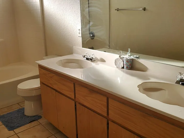 4211 Thunder Creek Dr #A — Photo 34