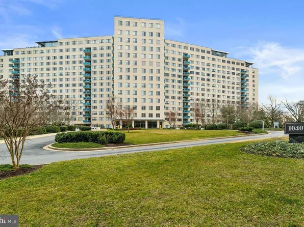 10401 Grosvenor Pl APT 721, Rockville, MD 20852