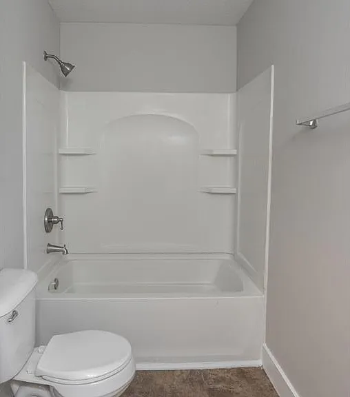 1602 Johnson St NE — Photo 9