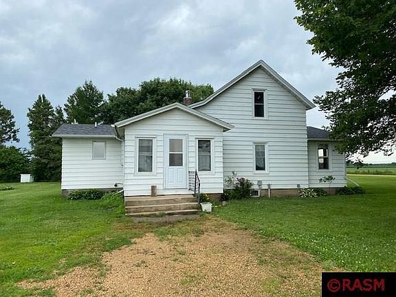 2nd image of 639 438th Ave