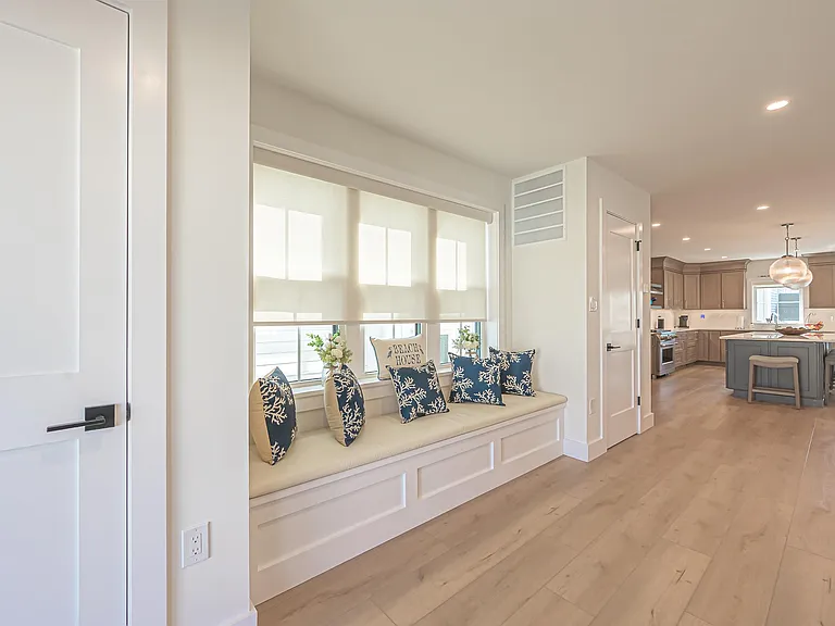 26 S Rosborough Ave — Photo 6