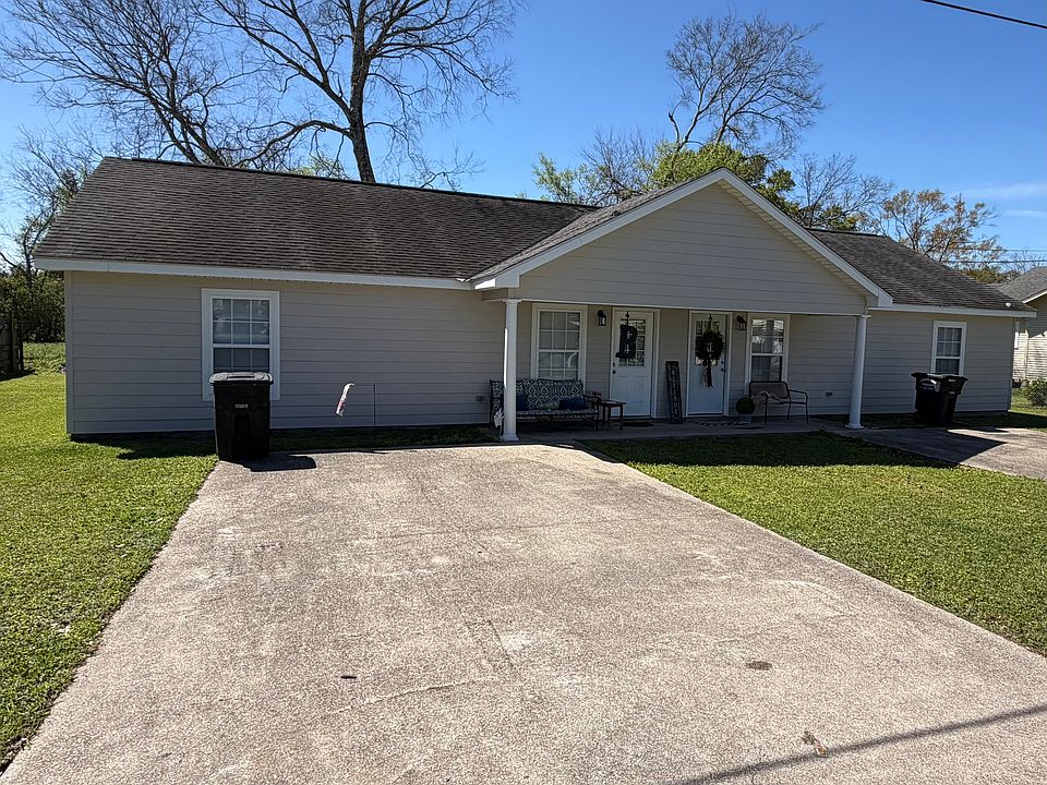 1st image of 8233 Baudoin Rd #A