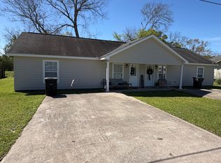 8233 Baudoin Rd #A, Maurice, LA 70555