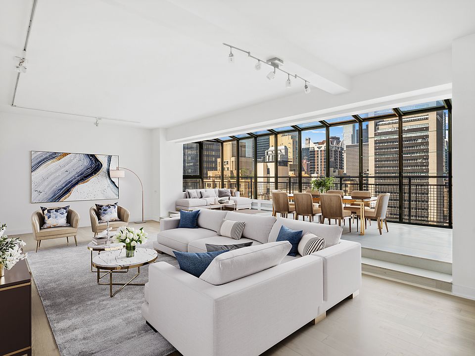 1st image of 333 E 46th St #Penthouse A