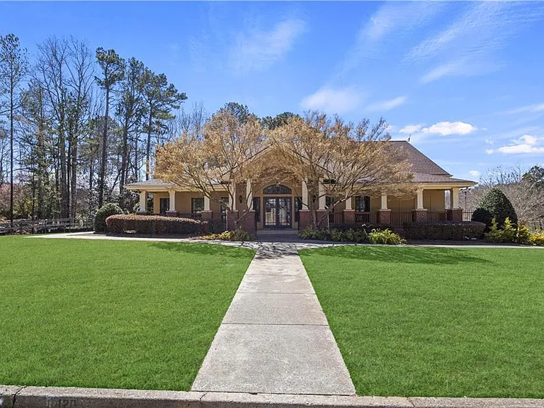 5685 Lake Manor Trce — Photo 26