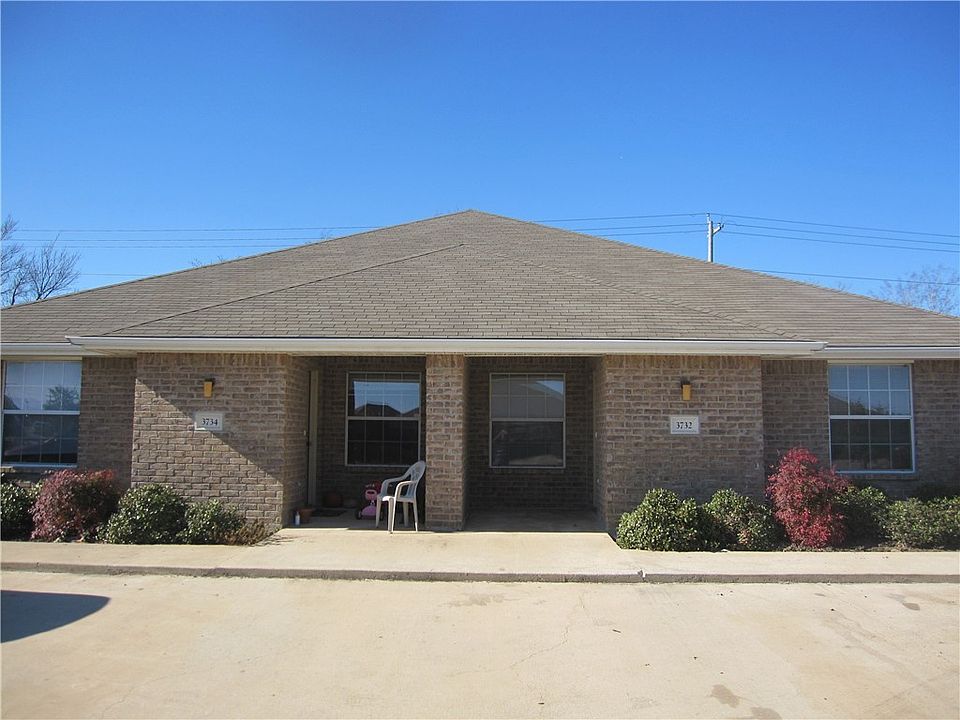 1st image of 3770 Oldenburg Ln