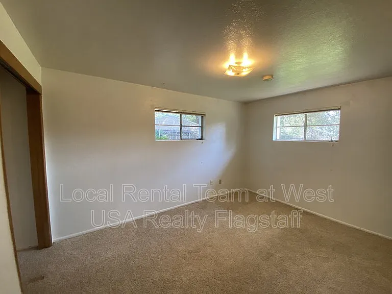 2830 N Schevene Blvd — Photo 7