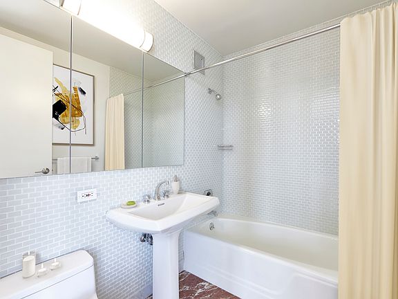 3rd image of 525 E 72nd St APT 48I