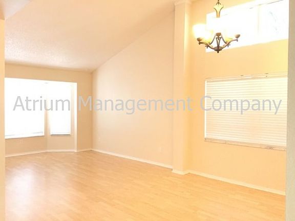 3rd image of 300 Country View Ct
