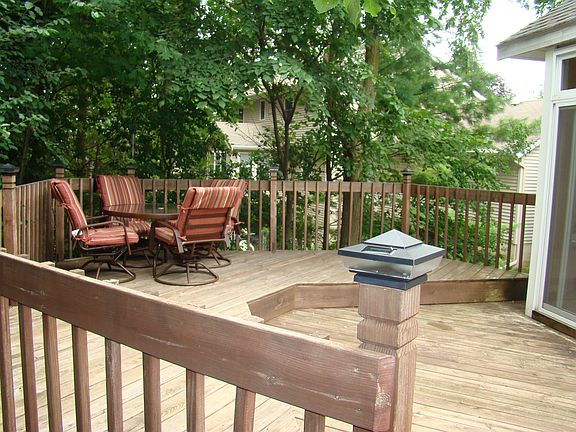 Upper Deck off Dining Rm