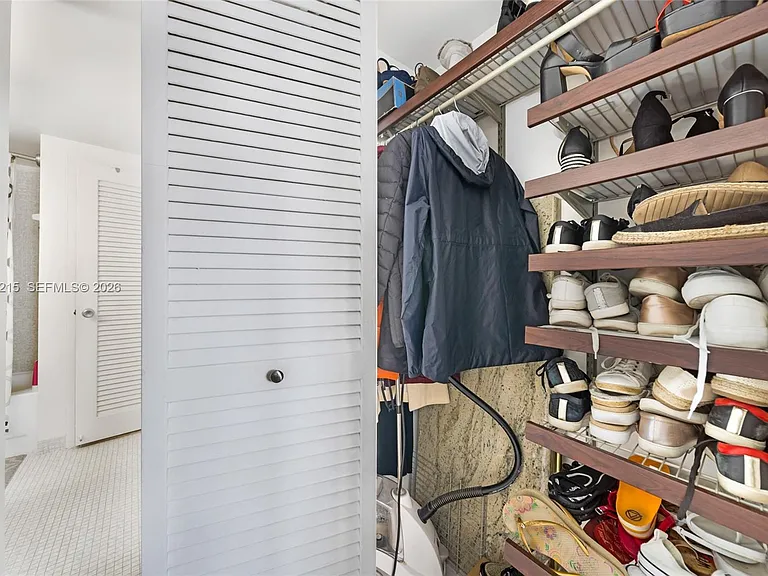 1200 West Ave #15 — Photo 22