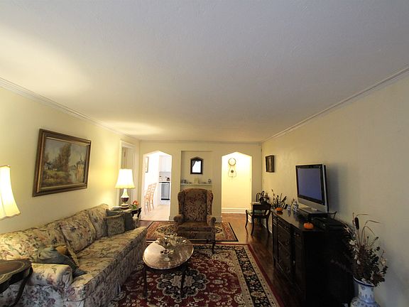 2nd image of 512 Mamaroneck Ave APT F