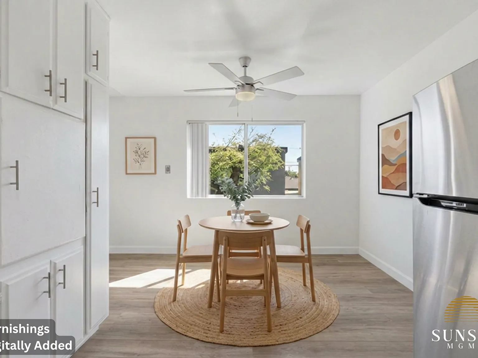 2 bed, 900 sqft, $2,694 — Photo 3