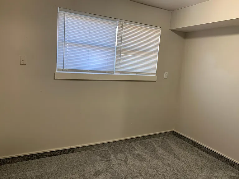 2314 W Savannah St — Photo 18