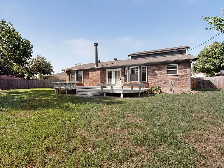 6708 Johnnie Ct — Photo 42