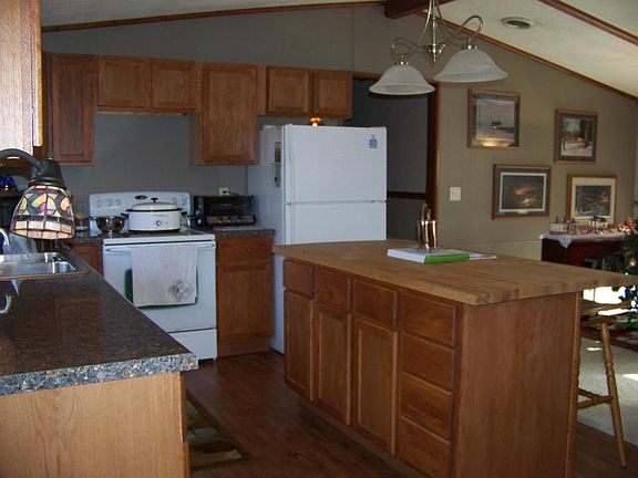 3rd image of 1200 9th Ave N