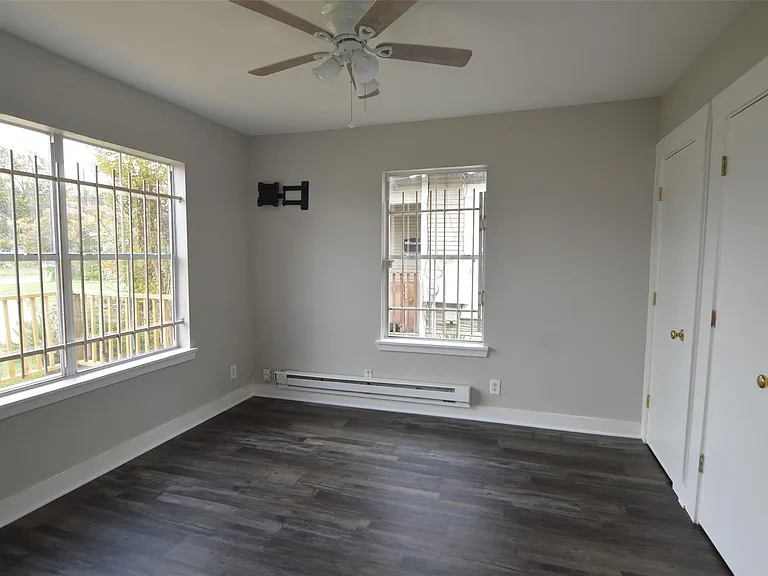 2712 Holman St #B — Photo 5