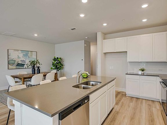 The Butler - Kitchen