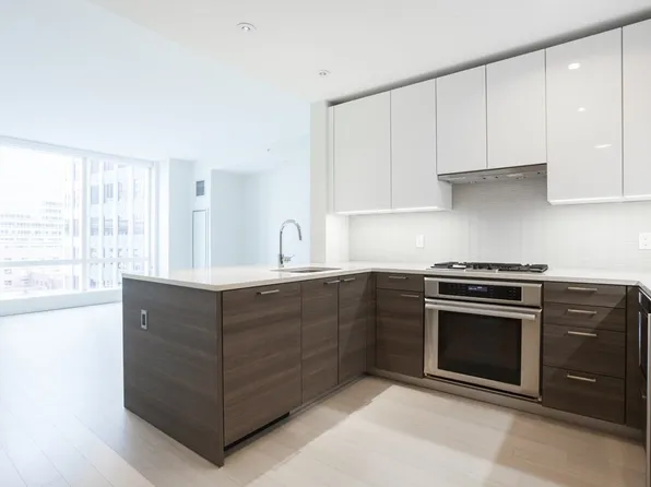 1 Franklin St Unit 1110, Boston, MA 02110