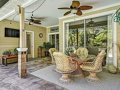 1555 Lakeway Dr — Photo 27
