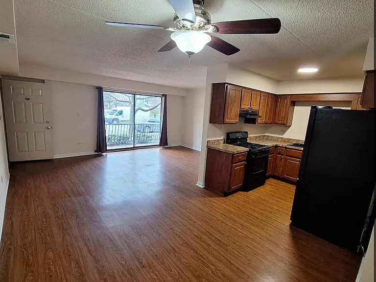 10501 S Highland Rd #104C — Photo 9