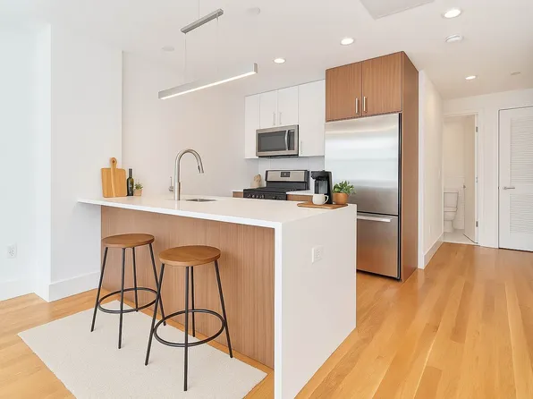 100 Steuben Street image 3 of 17