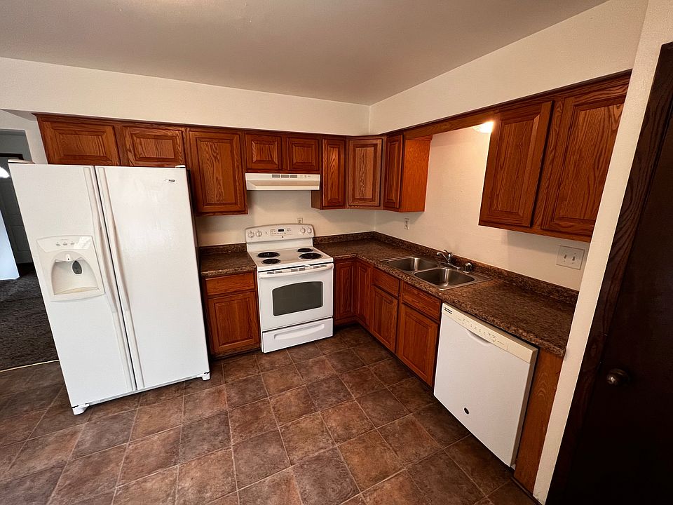 1st image of 10443 W Donna Dr #2