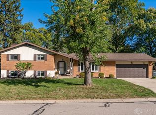 85 Poinciana Dr, Dayton, OH 45459